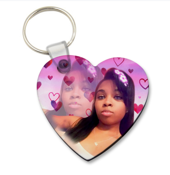 heart keychain Mockup